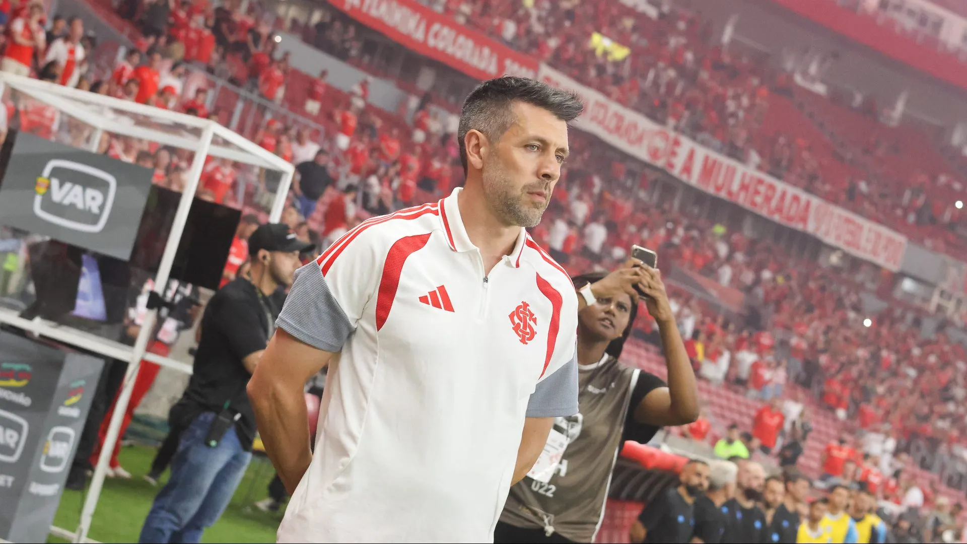 Pezzolano deve preservar titulares contra o São Luiz (Foto: Ricardo Duarte / Internacional)