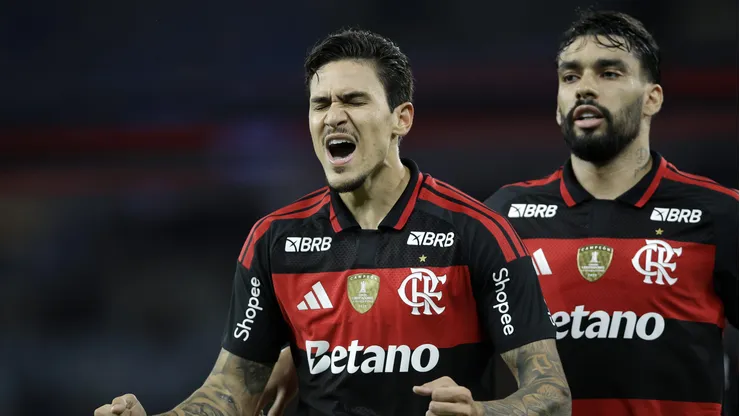 RJ - RIO DE JANEIRO - 07/02/2026 - CARIOCA 2026, FLAMENGO X SAMPAIO CORREA - Pedro jogador do Flamengo comemora seu gol durante partida contra o Sampaio Correa no estadio Maracana pelo campeonato Carioca 2026. Foto: Andre Mourao/AGIF