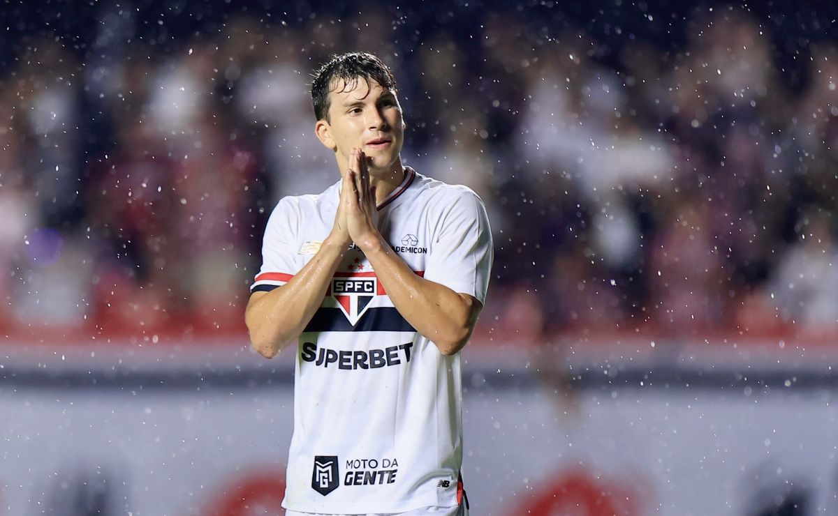 Tapia se choca com Afonso, em São Paulo x Primavera, em momento que assustou a todos