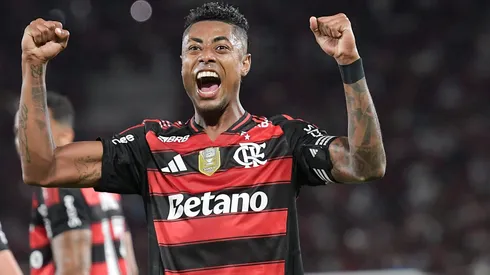 Bruno Henrique marcou o terceiro e o sétimo gol da goleada Rubro-Negra no Maracanã
