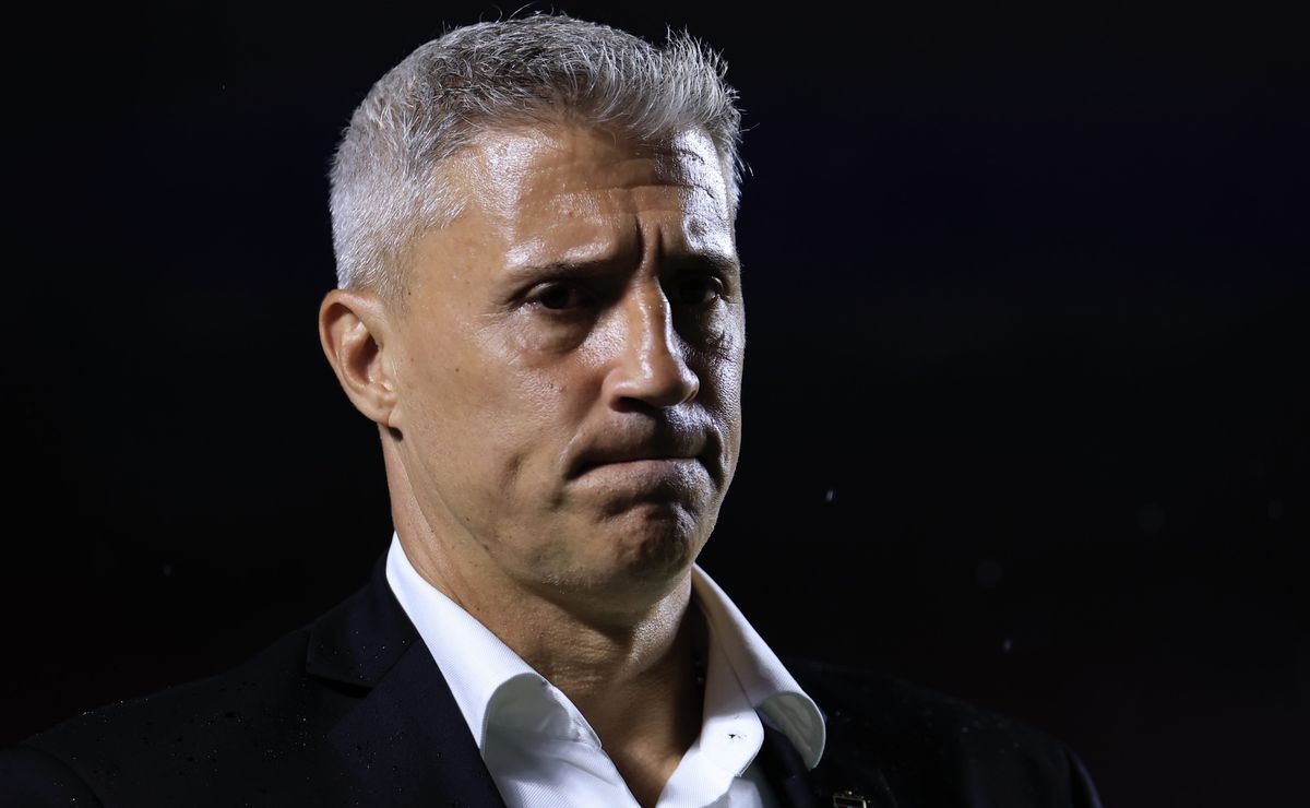 Crespo é sincero sobre Rafael após vitória do São Paulo contra o Primavera e elogia o goleiro