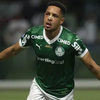 Vitor Roque está em alta no mercado europeu e entra na mira do Tottenham