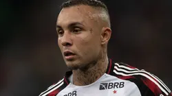 Filipe Luís deixa em aberto sobre o futuro de Cebolinha no Flamengo.