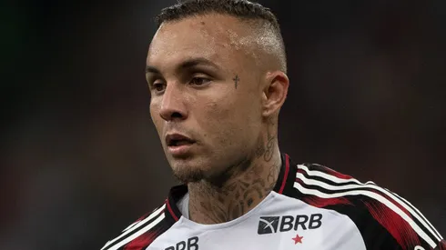 Filipe Luís deixa em aberto sobre o futuro de Cebolinha no Flamengo.
