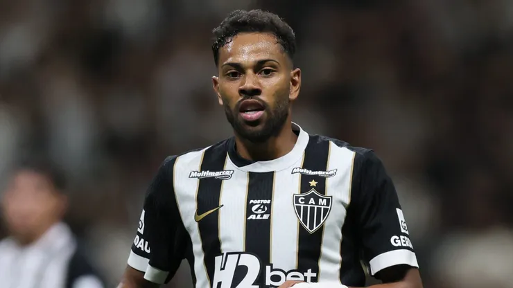 Renan Lodi marcou seu primeiro gol com a camisa do Atlético Mineiro