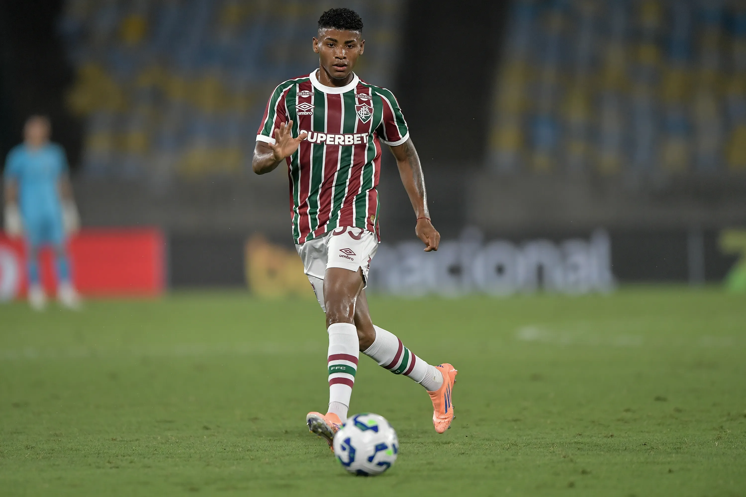 Hércules está próximo de voltar ao Fluminense. Foto: Thiago Ribeiro/AGIF
