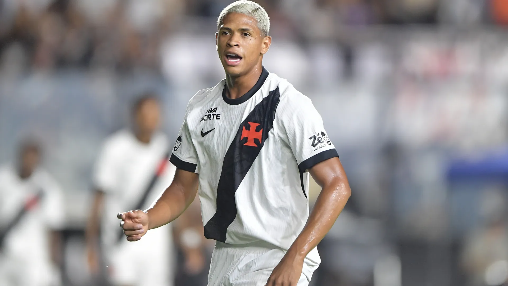 Barros em ação pelo Vasco em 2026 – Foto: Thiago Ribeiro/AGIF