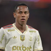 Flamengo não possui uma nova negociação por Wallace Yan