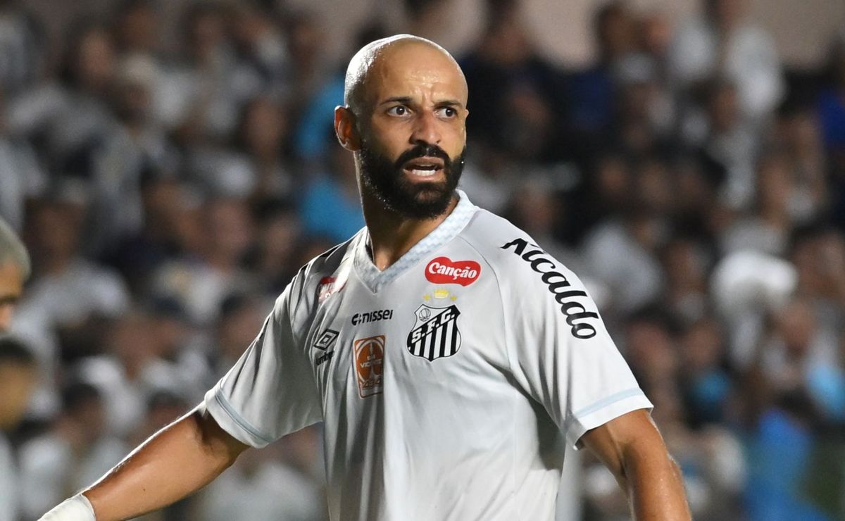 Santos confirma relacionados com volta de Thaciano, mas mantém Neymar fora do Paulistão