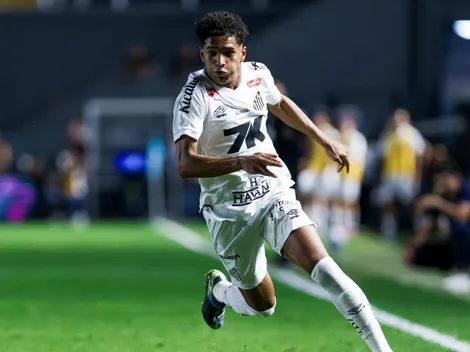 Souza faz estreia histórica pelo Tottenham