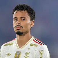 Flamengo pede ao Corinthians compensação financeira pelo volante Allan