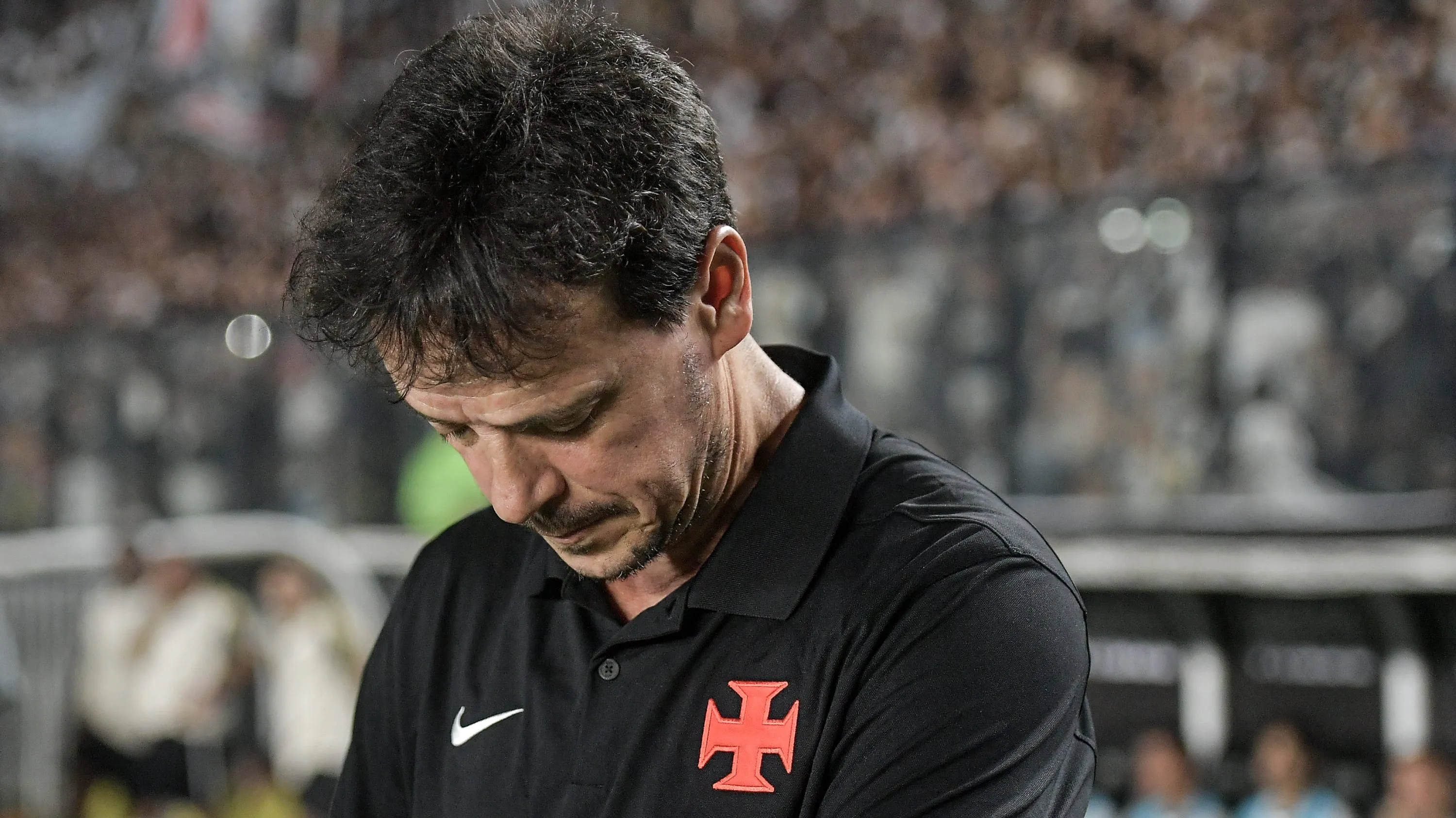 Fernando Diniz tecnico do Vasco durante partida contra o Madureira no estadio Sao Januario pelo campeonato Carioca 2026. Foto: Thiago Ribeiro/AGIF