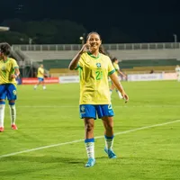 Evelin decide, Brasil goleia a Bolívia e jovem celebra evolução