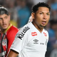 Santos vence e embola disputa no Paulistão