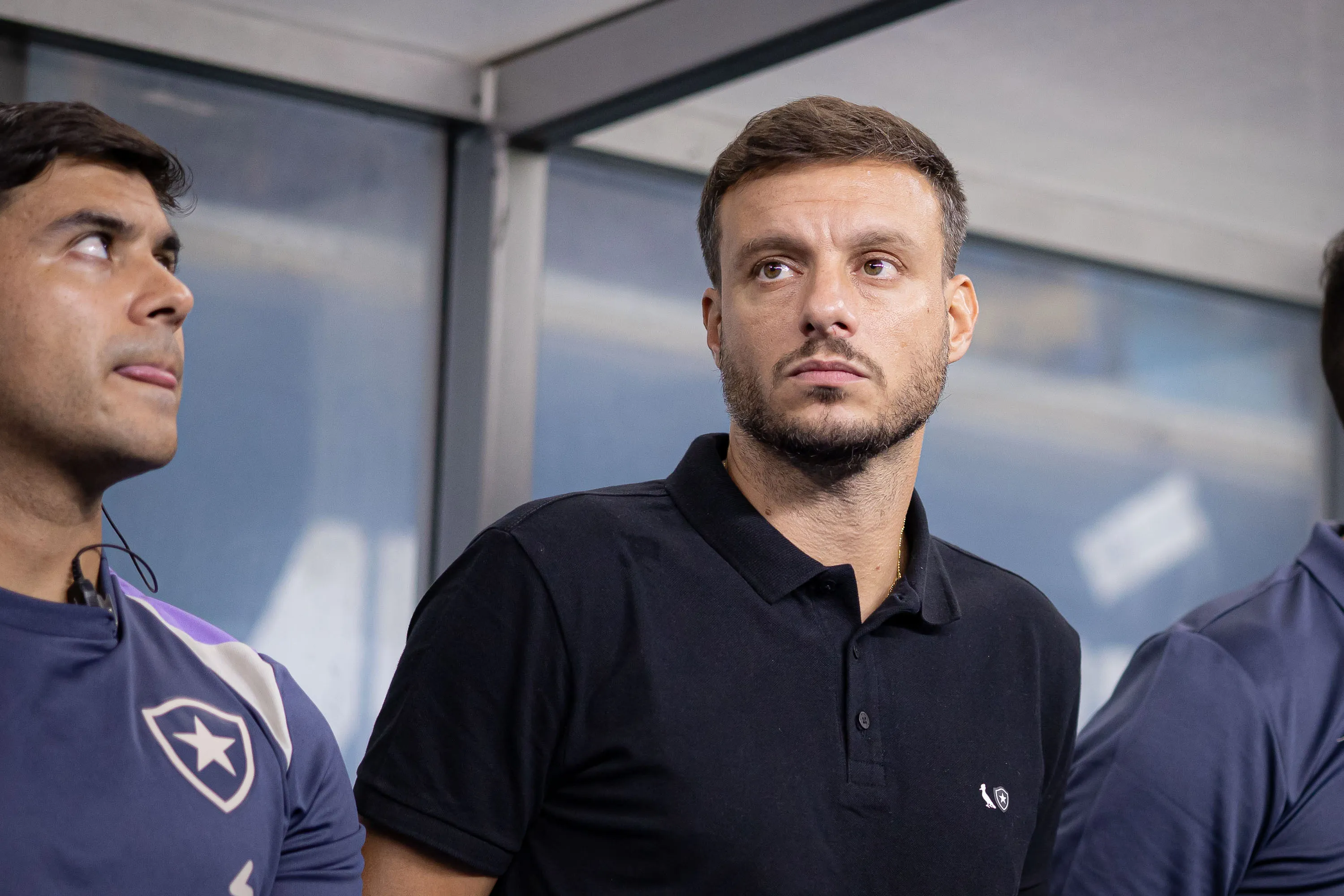 Anselmi tomou a decisão que gerou comentários diferentes da torcida. Foto: Maxi Franzoi/AGIF