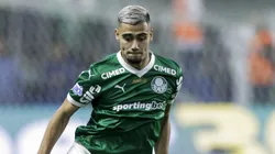 Andreas Pereira, meia-atacante do Palmeiras em partida pelo campeonato brasileiro (Foto: Alexandre Schneider/Getty Images)