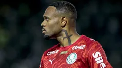 Carlos Miguel criticou o pênalti marcado para o Corinthians.