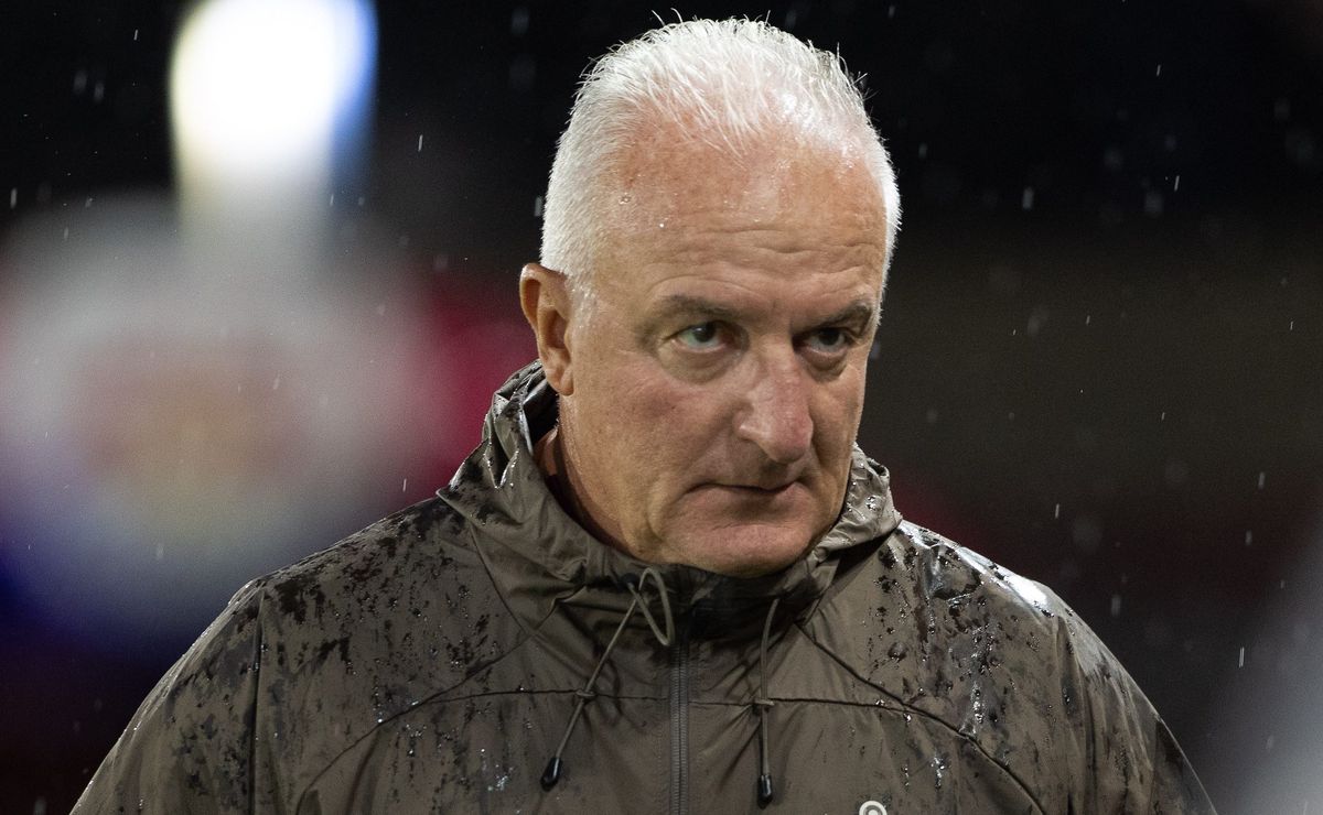 Dorival Júnior destaca superioridade do Corinthians mesmo em derrota no clássico: “Muito feliz pela nossa entrega”