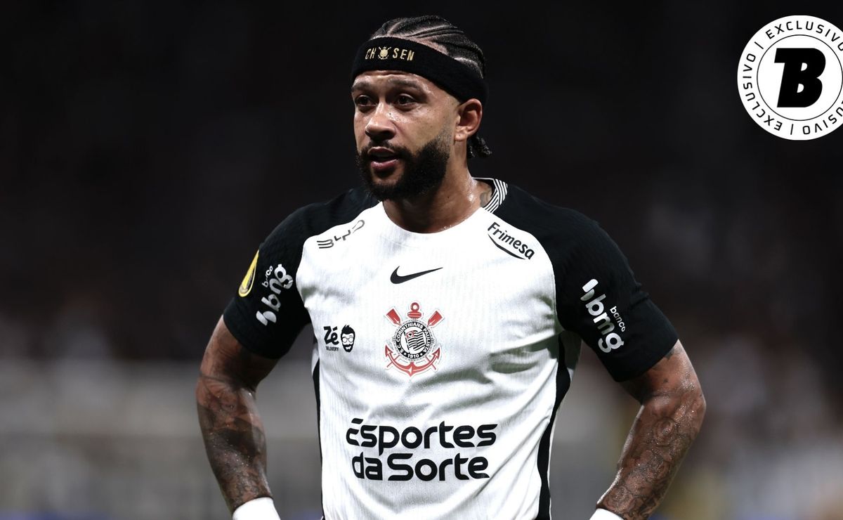 Memphis Depay perdeu metade dos pênaltis que cobrou no Corinthians, tendo 50% de aproveitamento