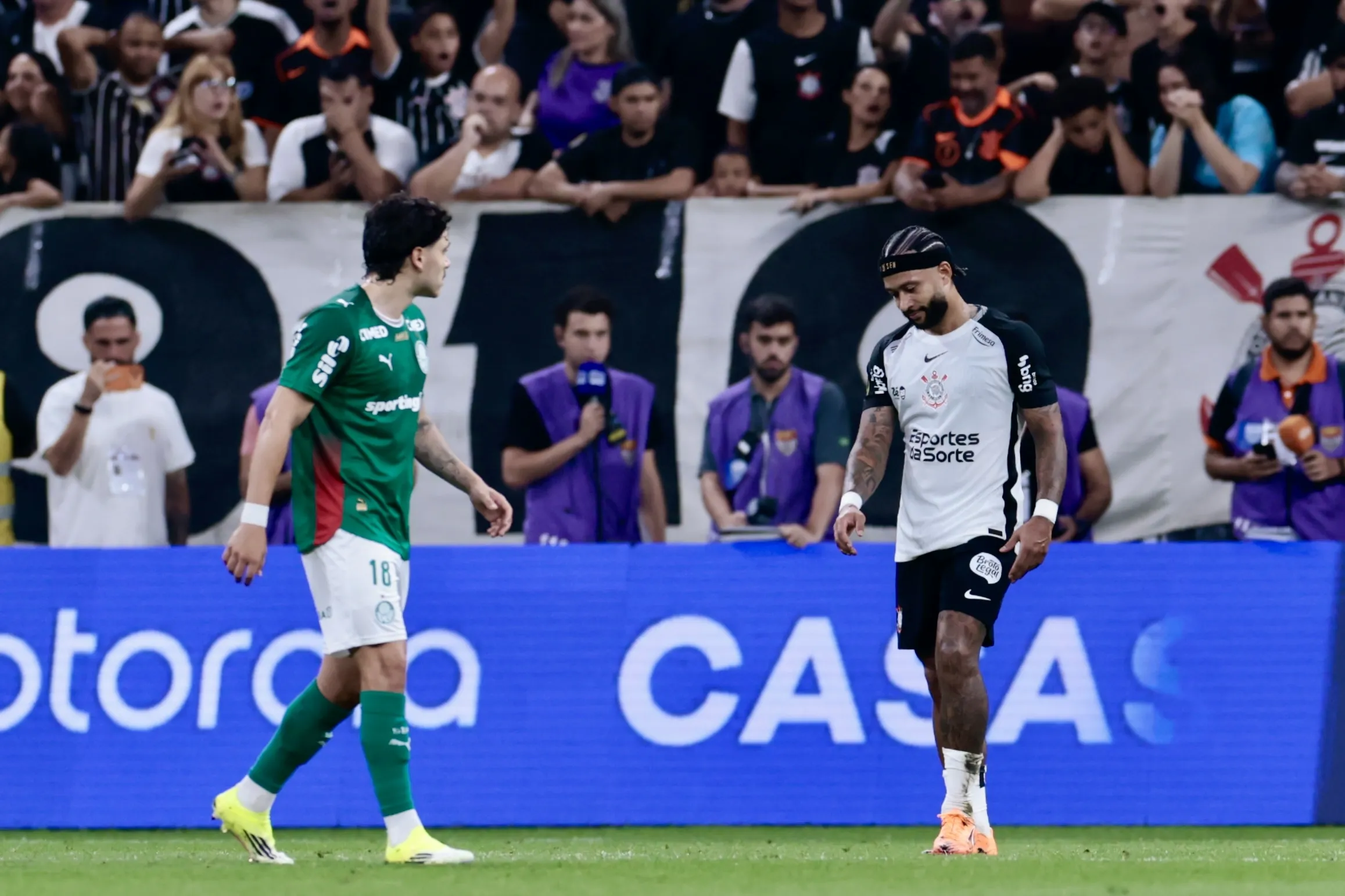 Memphis perdeu um pênalti contra o Palmeiras. Foto: Marcello Zambrana/AGIF