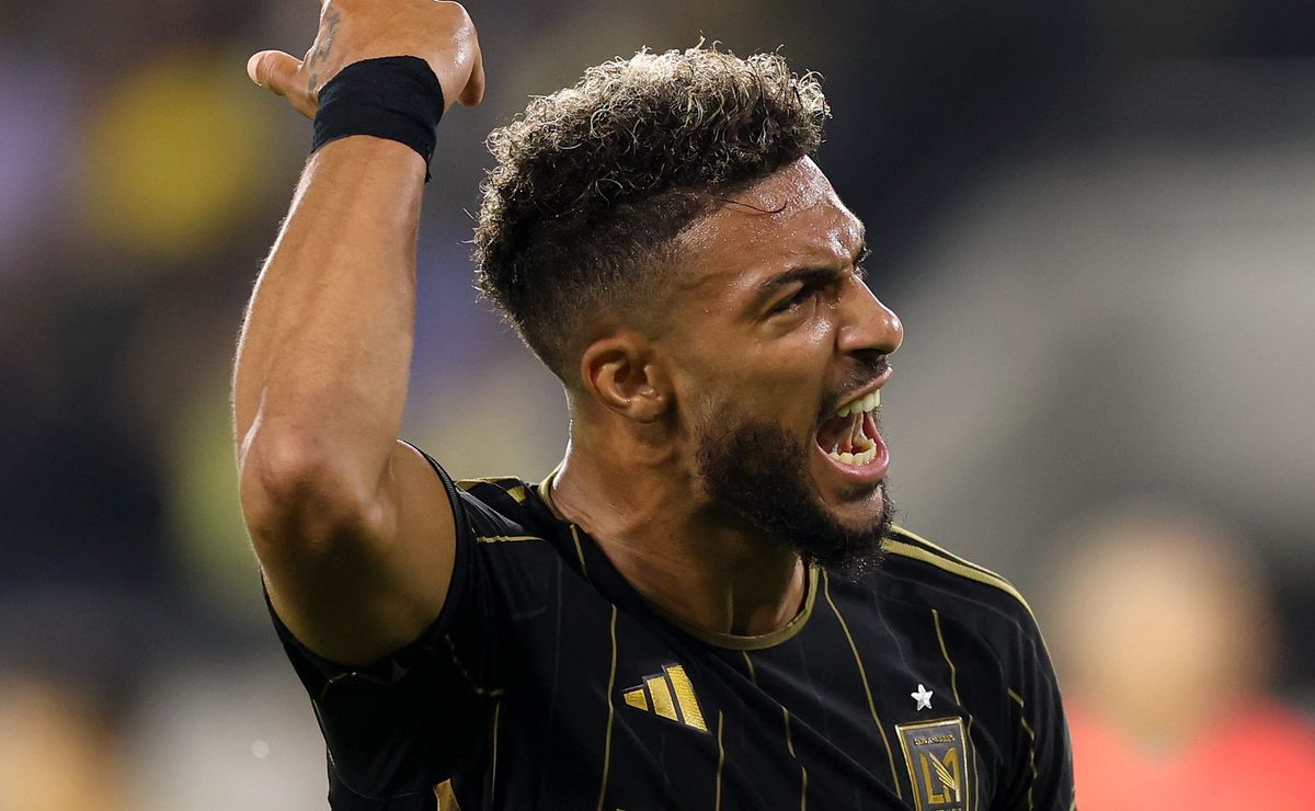 Fluminense tenta destravar Bouanga nesta segunda e aguarda substituto do LAFC para fechar acordo de US$ 15 milhões