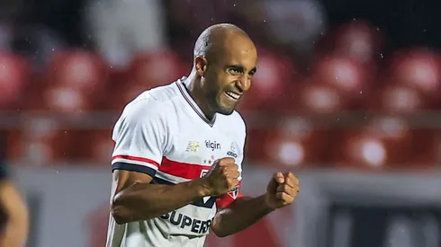 SP – SAO PAULO – 07/02/2026 – PAULISTA 2026, SAO PAULO X PRIMAVERA – Lucas Moura jogador do Sao Paulo comemora seu gol durante partida contra o Primavera no estadio Morumbi pelo campeonato Paulista 2026. Foto: Marcello Zambrana/AGIF
