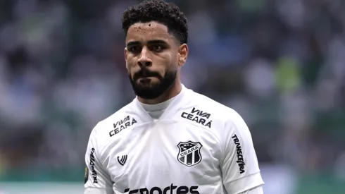 SP – SAO PAULO – 10/08/2025 – BRASILEIRO A 2025, PALMEIRAS X CEARA – Matheus Bahia jogador do Ceara durante partida contra o Palmeiras no estadio Arena Allianz Parque pelo campeonato Brasileiro A 2025. Foto: Marcello Zambrana/AGIF
