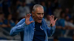 Tite segue como técnico do Cruzeiro.