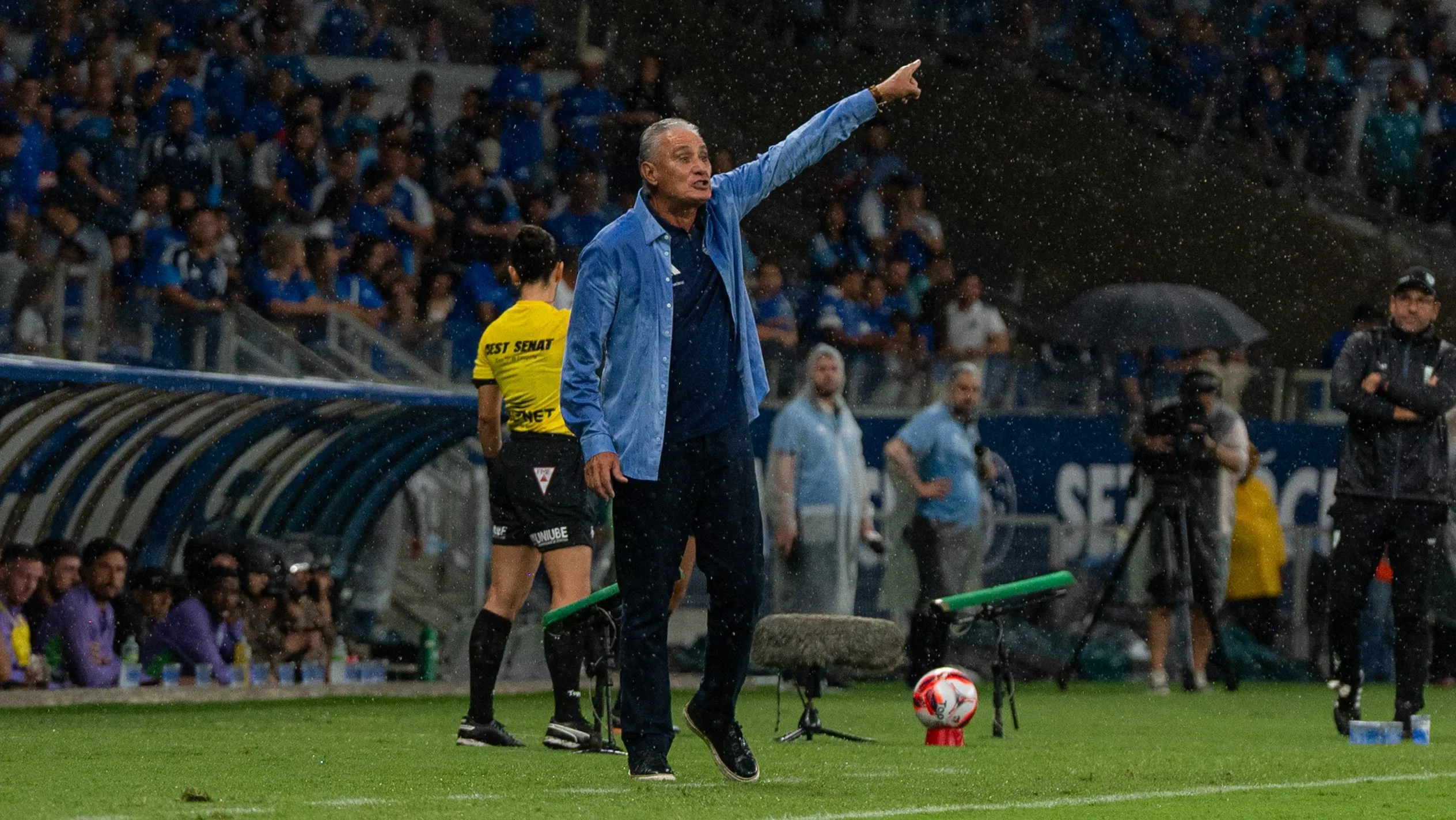 Tite vinha recebendo muitas críticas - Foto: Alessandra Torres/AGIF.