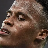 Arias pede mais dias ao Palmeiras e não tem data para estrear