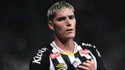 Rollheiser não deve sair do Santos.