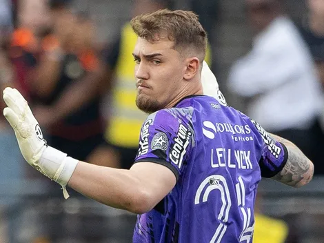 Léo Linck desabafa após derrota do Botafogo no clássico