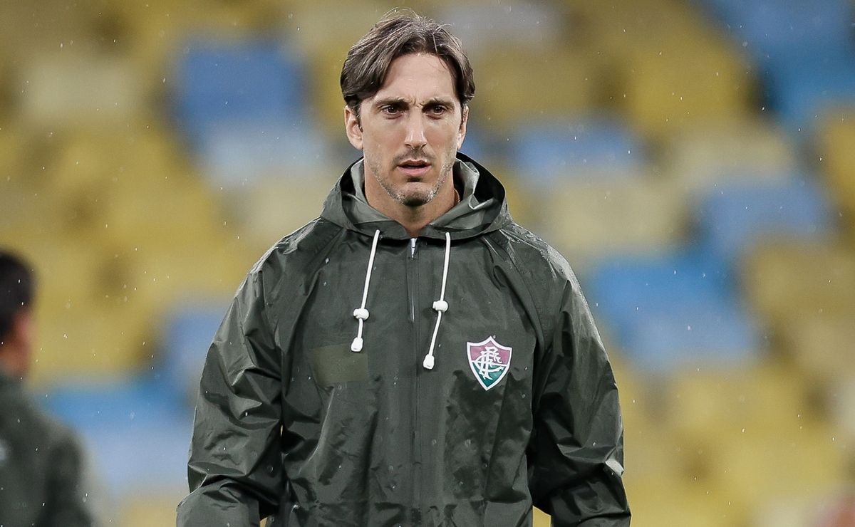 Zubeldía é destacado pela imprensa argentina após título do Fluminense da Taça Guanabara: “La mano de Luis”