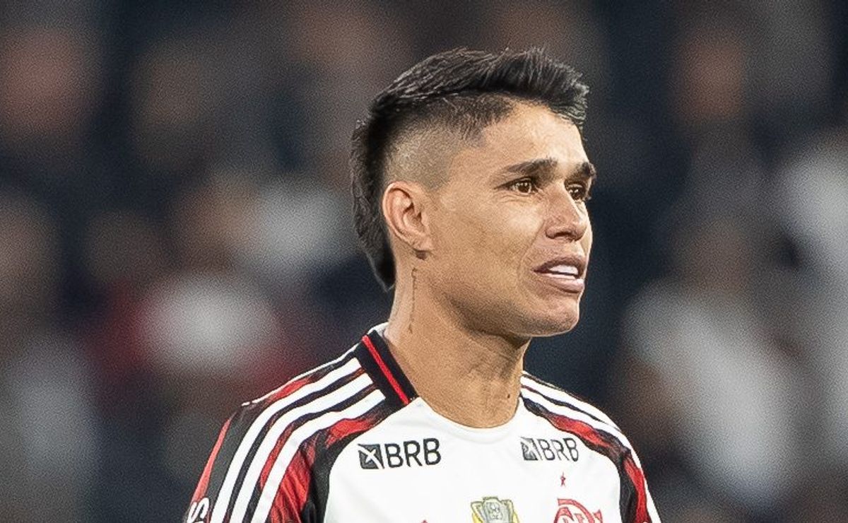 Flamengo não se empolga com proposta do Cruz Azul e venda de Luiz Araújo não vai acontecer