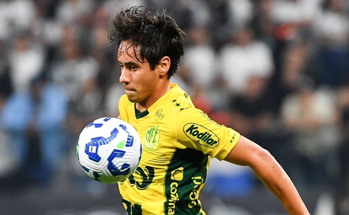 Santos se irrita com postura de José Aldo, volta atrás e desiste da contratação de volante do Mirassol