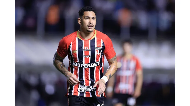 Luciano (São Paulo) durante jogo contra o Santos, no dia 04.02.2026. Foto: Marcello Zambrana/AGIF