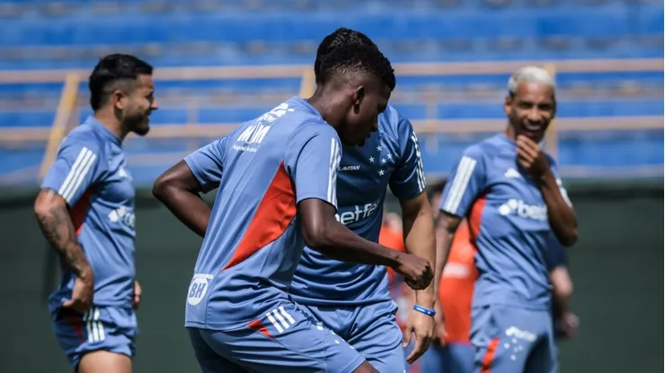 Jhosefer, meio-campista do Cruzeiro