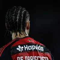 Filipe Luís conta com retornos e Arrascaeta lidera Fla contra Vitória