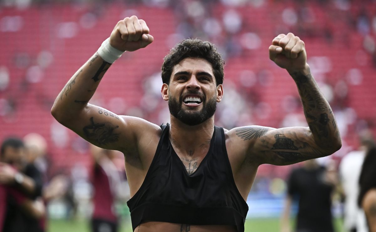 Hugo Souza avalia Yuri Alberto e aponta caminho para a Seleção Brasileira: “Gol em todas as finais”