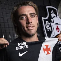 Vasco anuncia a chegada do atacante Claudio Spinelli