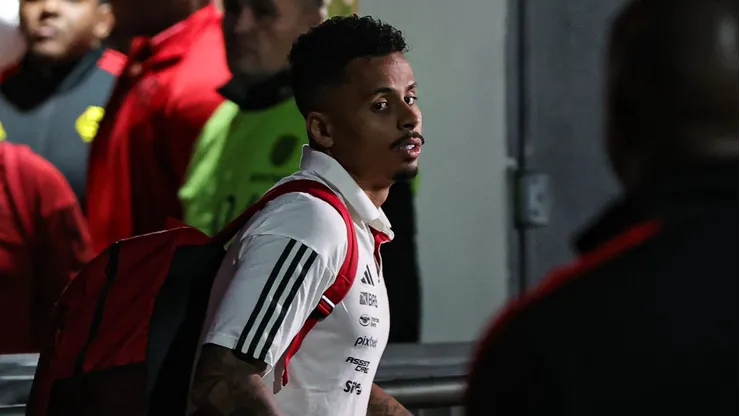 Allan encaminhou a chegada ao Corinthians.