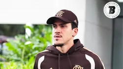 Pedro jogador do Flamengo durante viagem para enfrentar o Vitória em Salvador