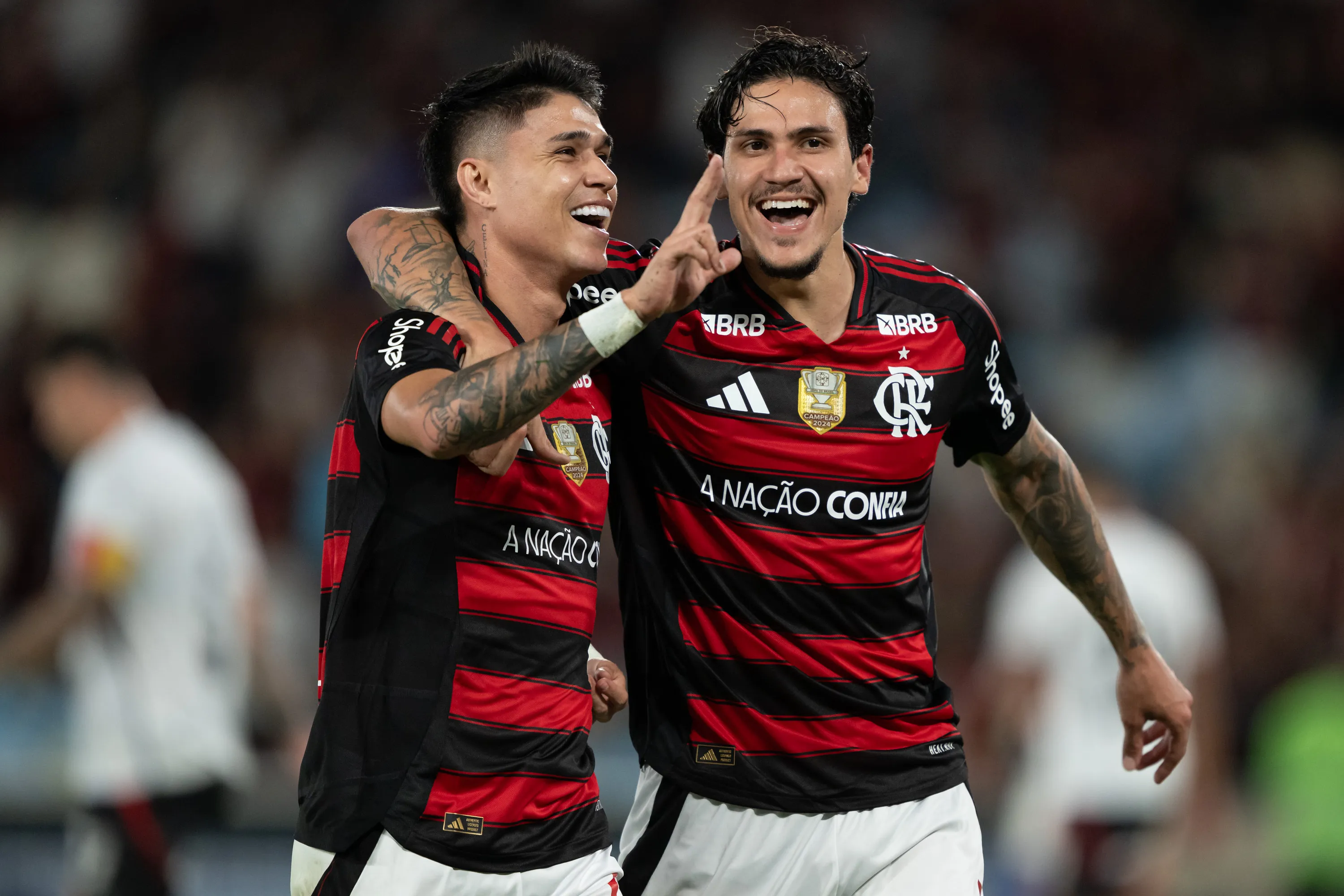No último encontro entre as equipes, o Flamengo goleou por 8 a 0, comhat-trick de Pedro. Foto: Jorge Rodrigues/AGIF