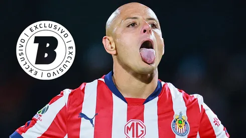 Chicharito estava jogando no Chivas, do México.

