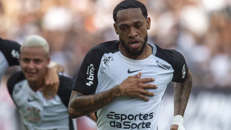 SP - SAO PAULO - 07/12/2025 - BRASILEIRO A 2025, CORINTHIANS X JUVENTUDE - Jose Martinez jogador do Corinthians comemora seu gol durante partida contra o Juventude no estadio Arena Corinthians pelo campeonato Brasileiro A 2025. Foto: Anderson Romao/AGIF