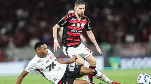 O Flamengo aplicou a maior goleada da era dos pontos corridos sobre o Vitória
