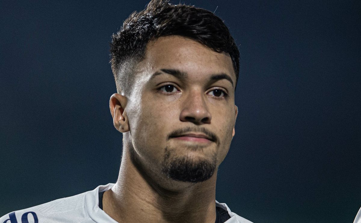 Fluminense busca informações sobre Marcos Leonardo, atacante do Al-Hilal; Flamengo aparece como provável concorrente