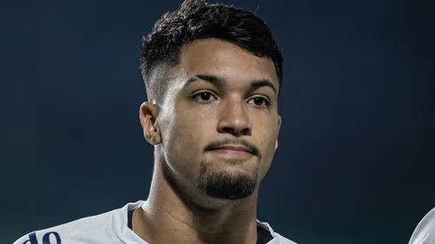 – Marcos Leonardo com a camisa do Santos

