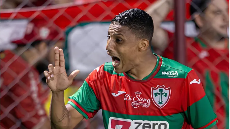 João Vitor foi oferecido ao Grêmio.