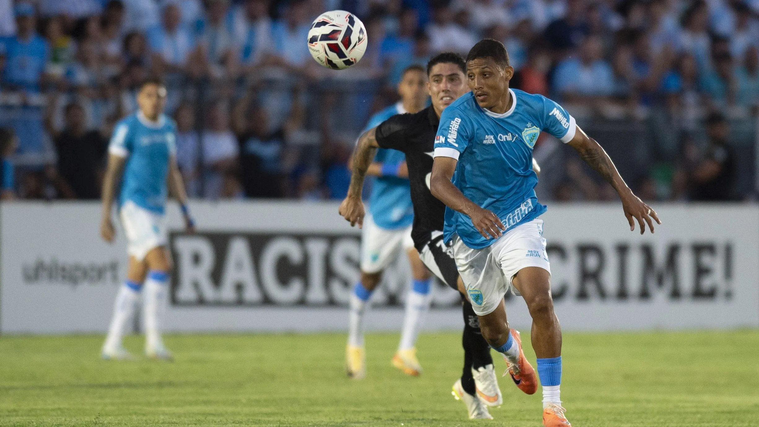 João Vitor foi bem pelo Londrina em 2025 - Foto: Anderson Romão/AGIF.